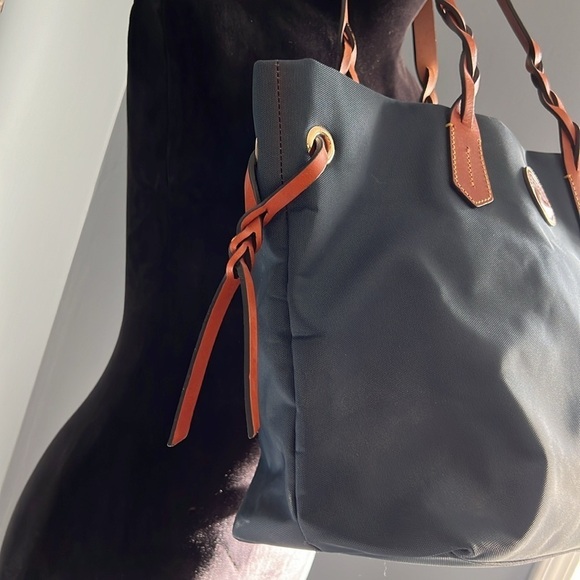 Dooney & Bourke Navy Nylon Shopper Bag Style #: IN437NV Lightweight Tote - Picture 4 of 10